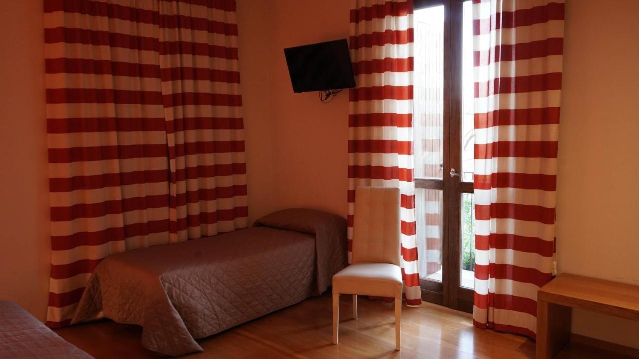 Le Querce Hotel Salsomaggiore Terme Dış mekan fotoğraf
